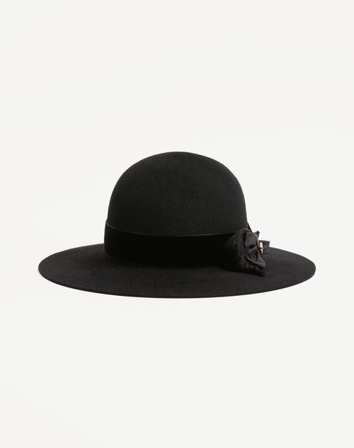 Valentino Garavani - Vlogo Signature Hat In Lapin Fabric And Velvet With Taffetas Bow - Black - Woman - Soft Accessories - Accessories