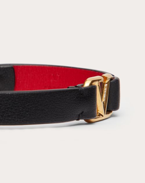 Valentino Garavani - Vロゴ シグネチャー カーフスキン ブレスレット - ブラック/ピュアレッド - 女性 - Leather Bracelets - Accessories