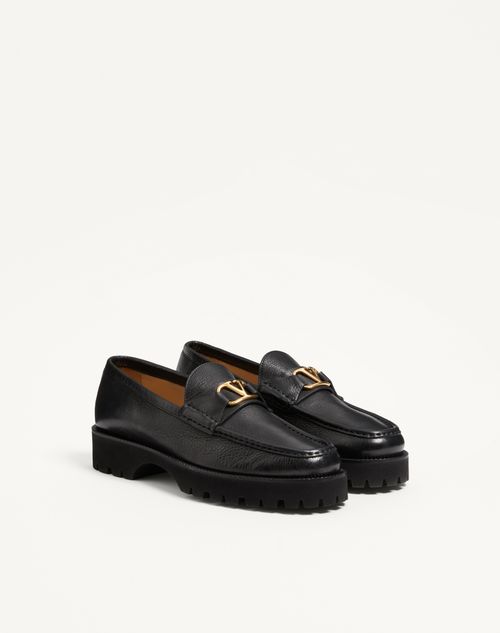 Valentino Garavani - Vlogo Signature Buffalo Loafer - Black - Man - Loafers And Driver
