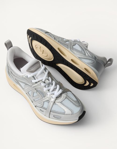  - White/silver