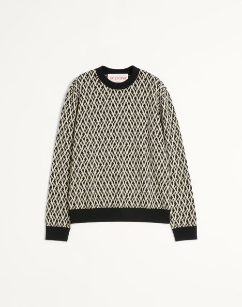 Valentino - Crewneck Wool Sweater With Toute La V Jacquard Pattern - Black/cream - Man - Knitwear