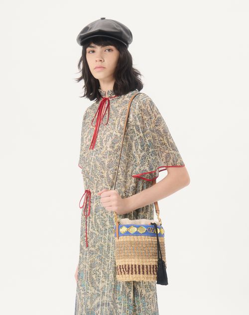 Valentino Garavani - Valentino Garavani Small Raffia Embroidered Bucket Bag - Natural/azure - Woman - Shoulder Bags