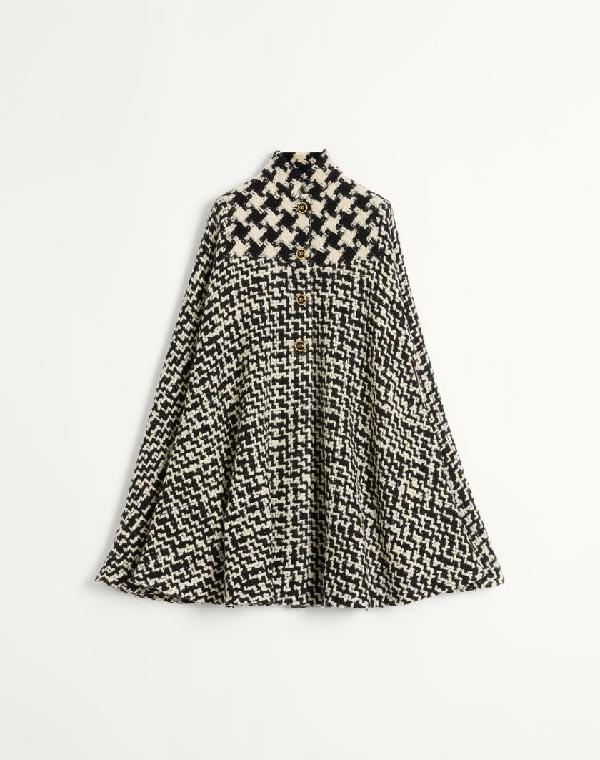 Valentino Handbags Cappa In Geometric Tweed per Donna in Avorio/nero | Valentino IT