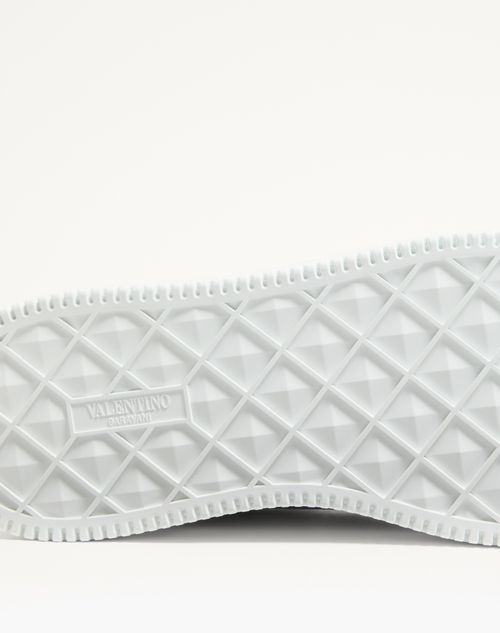  - White/nuage