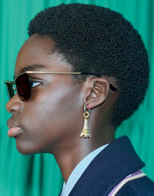 Valentino Garavani - Valentino Garavani Chez Valentino Single Earring In Metal And Swarovski® Rhinestones - Palladium/antique Brass - Man - Jewellery