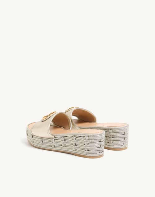 Valentino Garavani - Vlogo Signature Wedge Slide In Laminated Grainy Calfskin 60mm - Platinum - Woman - Espadrilles And Wedges
