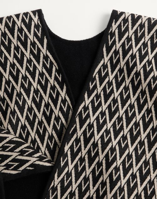 トゥッタラ V ウール X シルク X カシミア ポンチョ for トゥッタラ V ウール X シルク X カシミア ポンチョ for