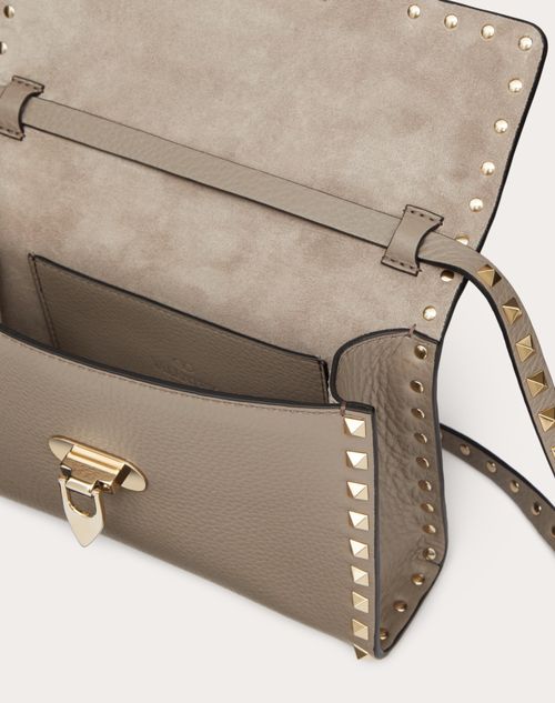 Small Rockstud Grainy Calfskin Crossbody Bag for Woman in Poudre