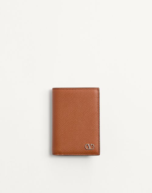 Valentino Garavani - Valentino Garavani Vlogo Signature Cardholder In Grainy Calfskin - Saddle Brown - Man - Wallets And Small Leather Goods