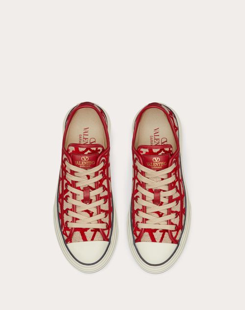 Red low cheap top sneakers