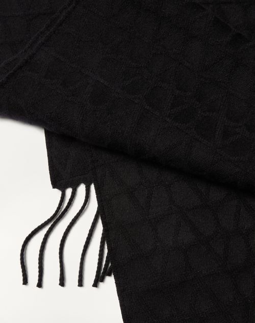  - Black