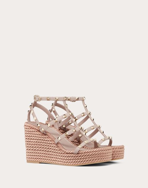 Valentino Garavani - Rockstud Ankle Strap Wedge Sandal In Calfskin Leather 95 Mm - Poudre - Woman - Espadrilles And Wedges