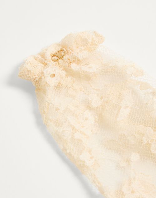  - Butter/gold