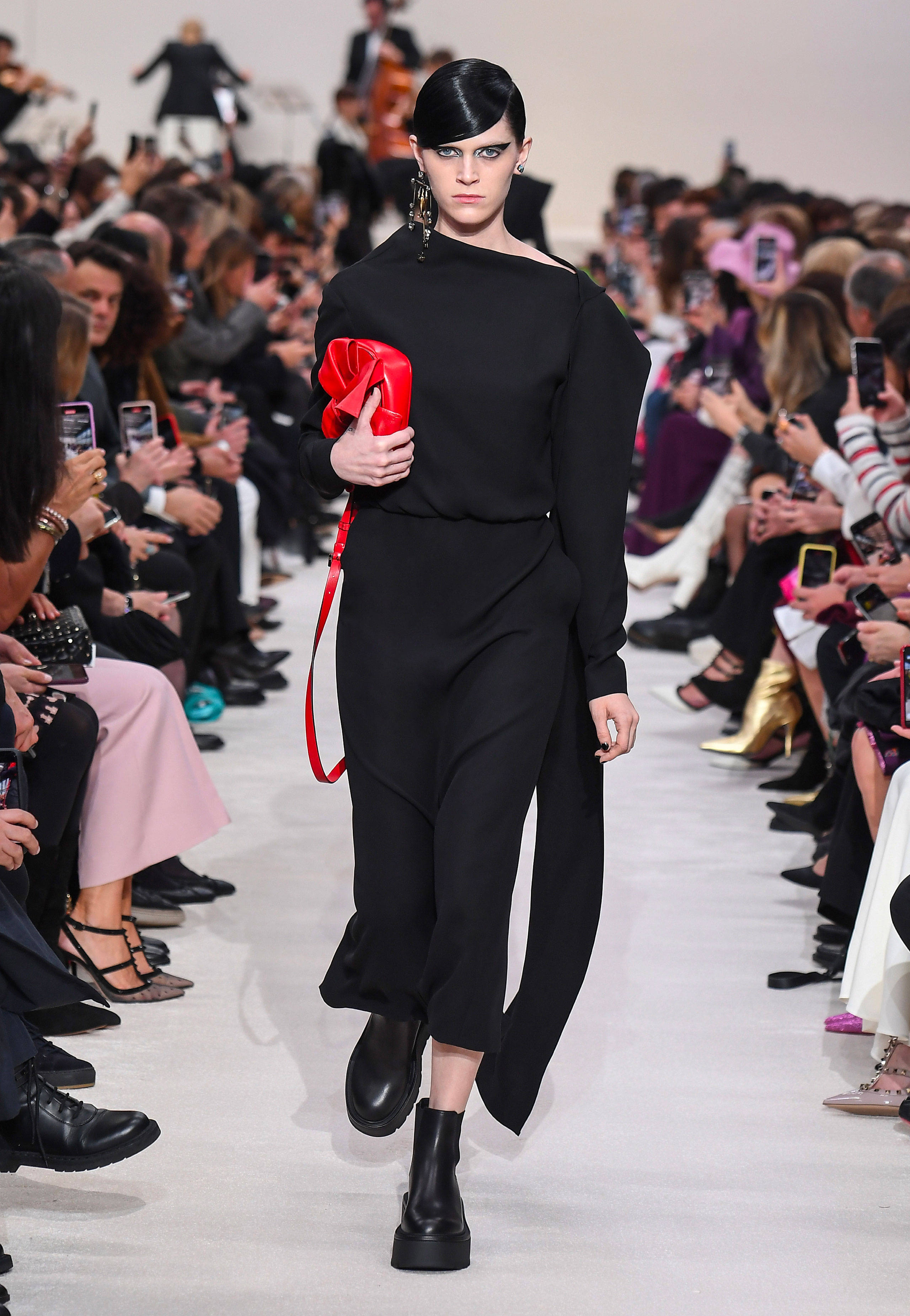 Valentino - Fall/Winter 2020-21 Women's Collection - Look 2