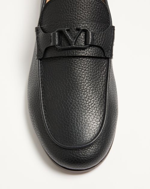 Valentino Garavani - Vlogo Signature Deer Leather Loafer - Black - Man - Loafers And Driver