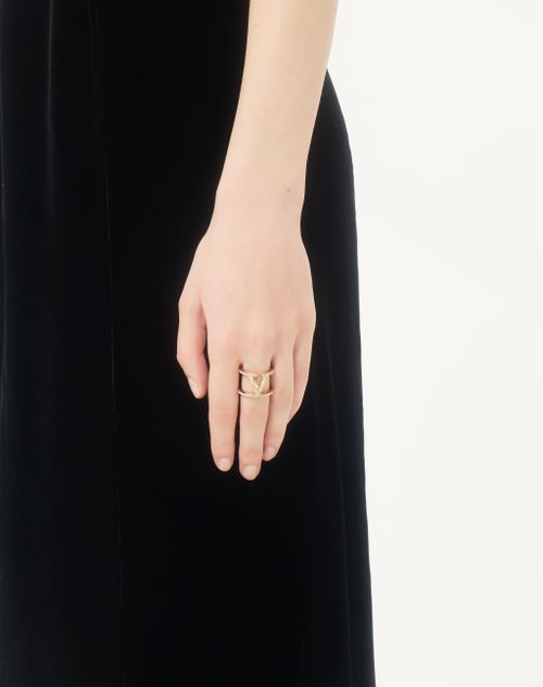 Valentino Garavani - Valentino Vlogo Signature Rhinestone Ring In Metal And Swarovski® Crystals - Gold/crystal - Woman - Jewellery