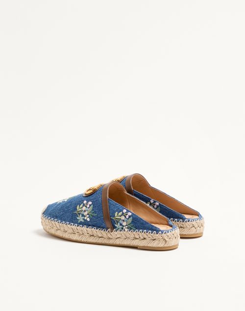 Valentino Garavani - Vlogo Signature Mule In Denim With Floral Embroidery 25mm - Denim - Woman - Espadrilles And Wedges