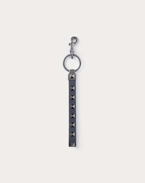 Rockstud Keychain for Man in Black | Valentino US