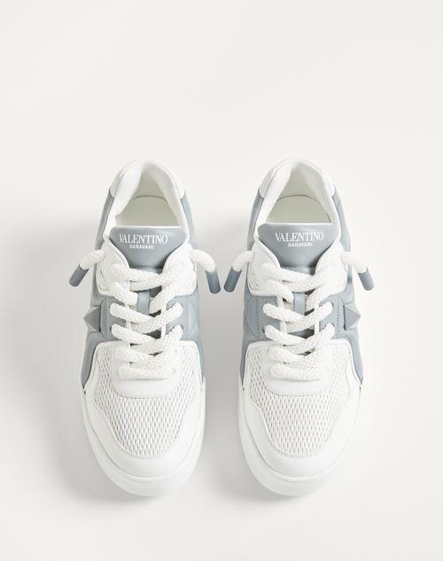  - White/nuage