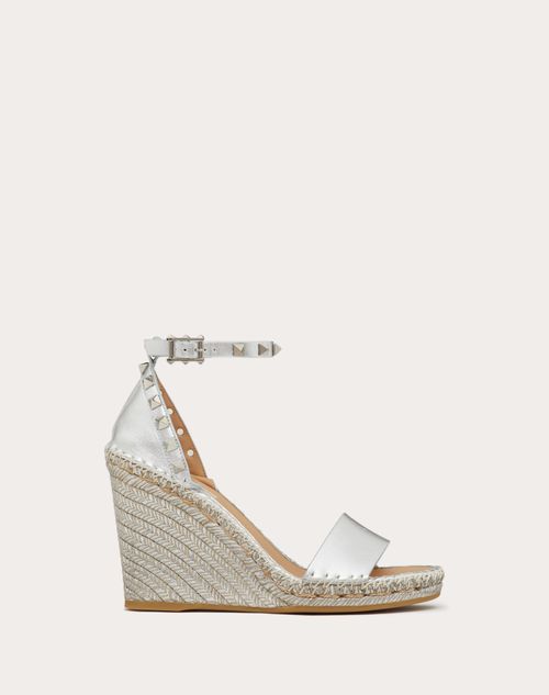 Valentino Garavani - Sandalo Zeppa Rockstud Double In Nappa Laminata 105 Mm - Argento - Donna - Espadrillas E Zeppe