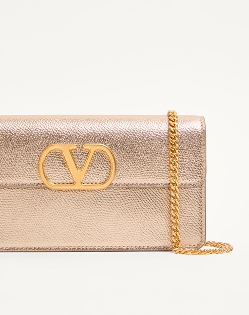 Valentino Garavani - Vlogo Signature Laminated Grainy Calfskin Wallet With Chain - Champagne - Woman - Clutches
