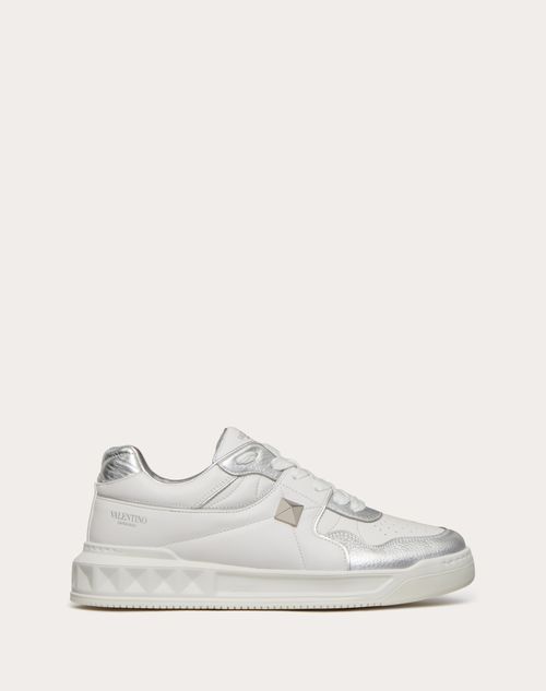 Valentino Garavani - One Stud Low-top Sneaker In Nappa With Metallic Details - White/silver - Man - Man Shoes Sale