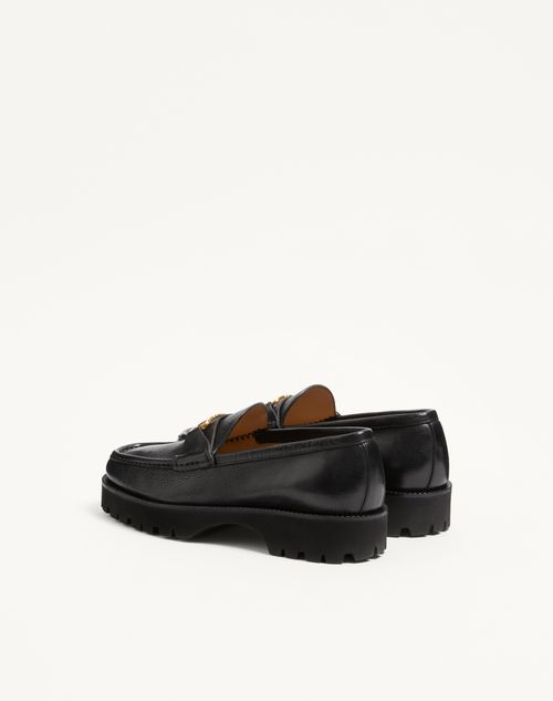 Valentino Garavani - Vlogo Signature Buffalo Loafer - Black - Man - Loafers And Driver