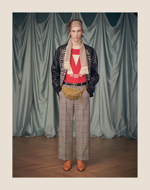 Cotton T-shirt With Chez Valentino Print for Man in Red Cotton T-shirt With Chez Valentino Print for Man in Red