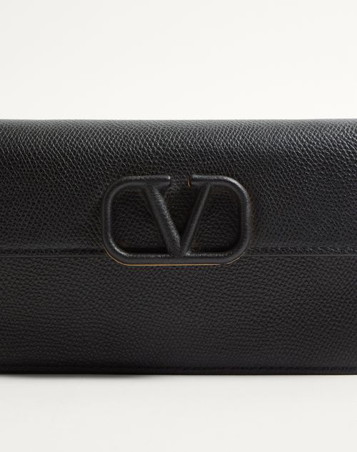 Valentino Garavani - Portafoglio Con Catena Vlogo Signature In Vitello Granato - Nero - Donna - Portafogli E Piccola Pelletteria