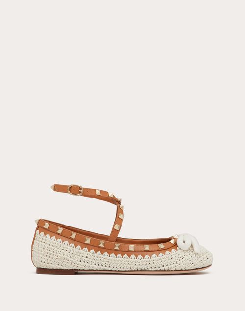 Valentino Garavani - Ballerina Rockstud Con Ricamo Crochet - Naturale/mandorla - Donna - Ballerine