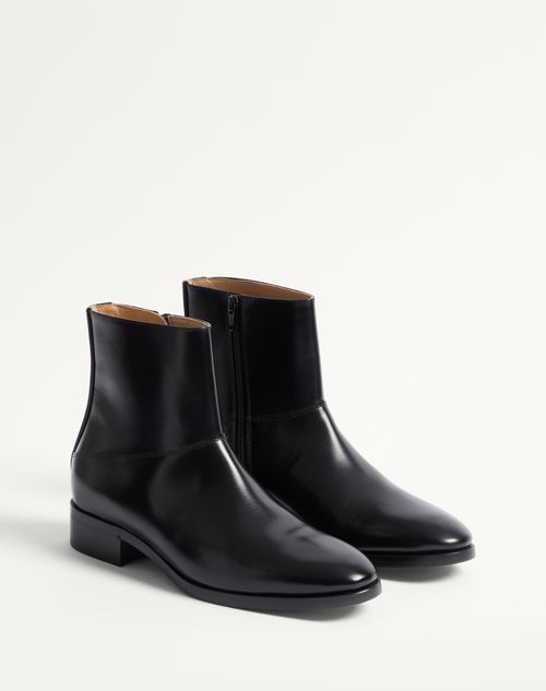 Valentino Garavani - Pat Calfskin Ankle Boot - Black - Man - Boots