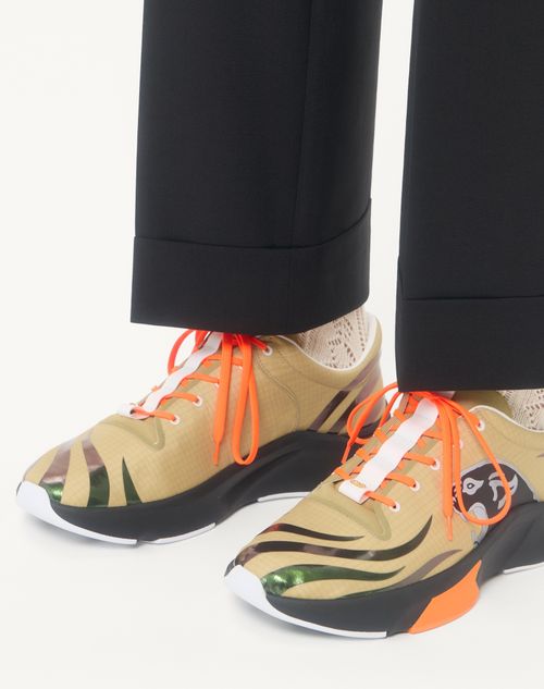 Valentino Garavani - Panther Blaze Low-top Sneaker In Ripstop Fabric - Beige/black - Man - Sneakers