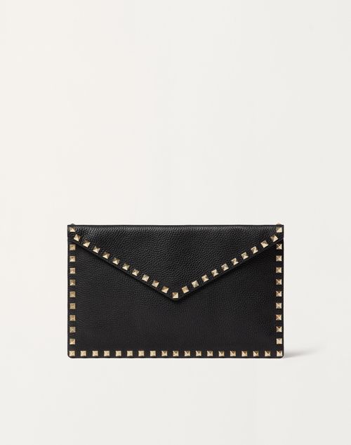 Valentino Garavani - Rockstud Grainy Calfskin Envelope Pouch - Black - Woman - Clutches