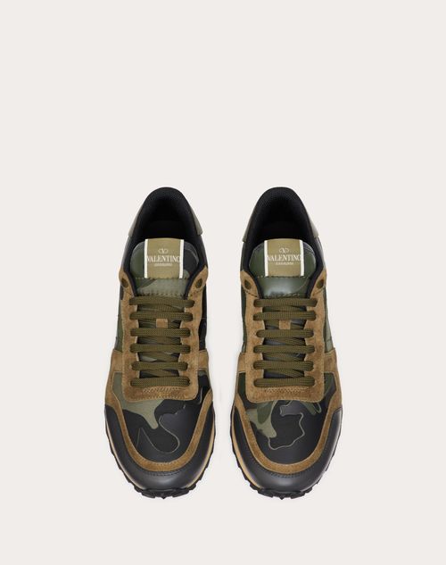 Camouflage Rockrunner Sneaker for Man in Blue/black | Valentino CH
