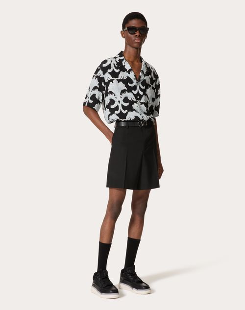Valentino - Bowlinghemd Aus Seide Mit Metamorphos Wall-aufdruck - Schwarz/perlengrau - Mann - Hemden