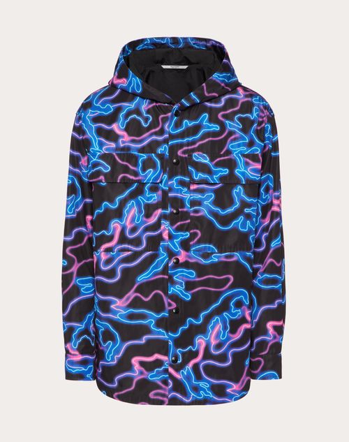 Hooded Shirt Jacket With Neon Camou Print for Man in Black 
