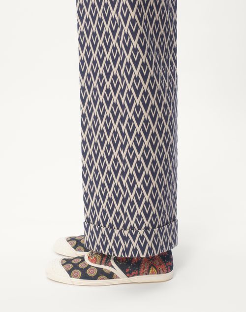 Wool Pants With Cuffs With Toute La V Jacquard Pattern for Wool Pants With Cuffs With Toute La V Jacquard Pattern for