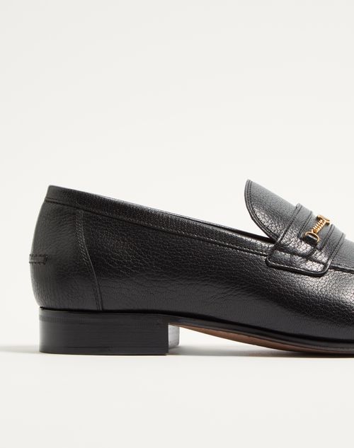 Valentino Garavani - Vlogo Signature Kidskin Moccasin - Black - Man - Shoes