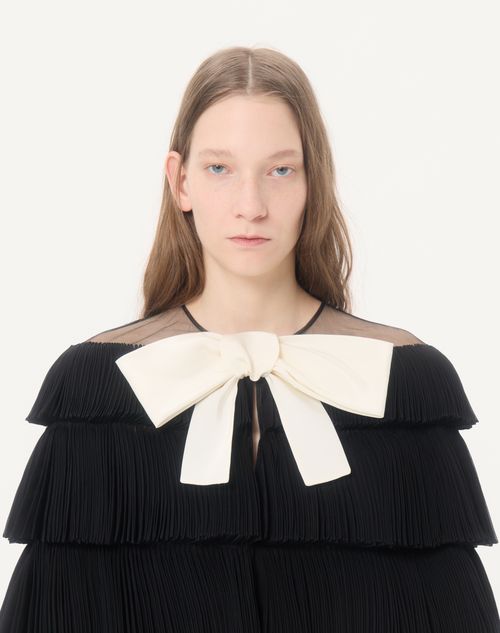 Valentino - Cape Aus Besticktem Organza - Schwarz/butter - Frau - Jacken Und Mäntel