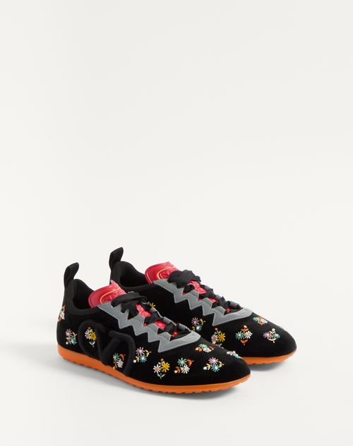 Valentino Garavani - ZAPATILLA CHROMATHON DE TERCIOPELO CON BORDADO FLORAL - Negro - Mujer - Sneakers