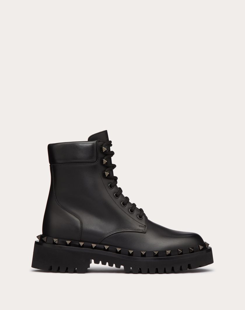 Valentino Handbags Combat Boot Rockstud In Vitello E Borchie In Tono 50mm per Donna in Nero | Valentino IT