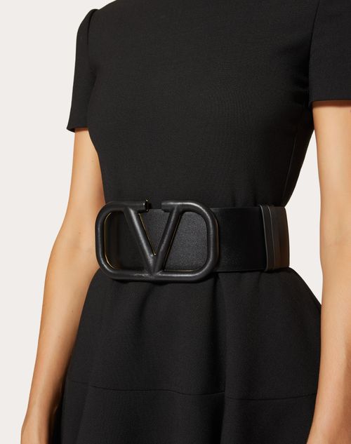 Valentino Garavani - Vlogo Signature Belt In Glossy Calfskin 70mm - Black - Woman - Belts