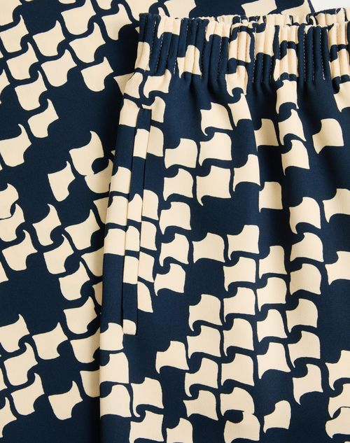  - Blue/ivory