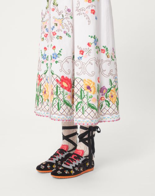 Valentino Garavani - Chromathon Velvet Sneaker With Floral Embroidery - Black - Woman - Sneakers