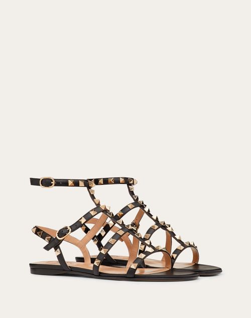 Valentino Garavani - Sandalias Planas Rockstud De Piel De Becerro Con Tiras - Negro - Mujer - Rockstud Sandals - Shoes