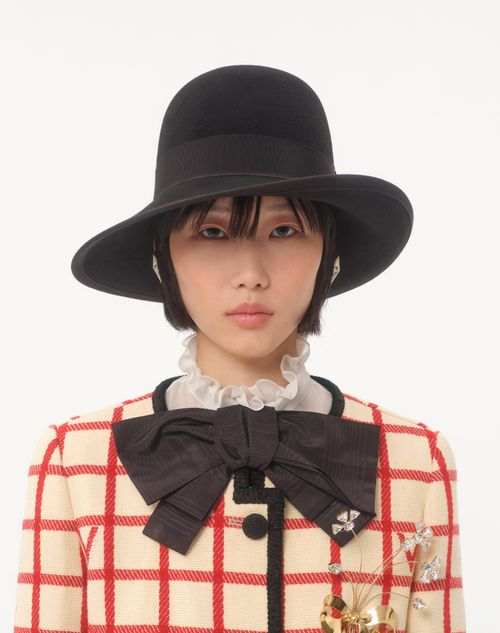 Valentino Garavani - Vlogo Signature Hat In Lapin Fabric - Black - Woman - Hats And Gloves