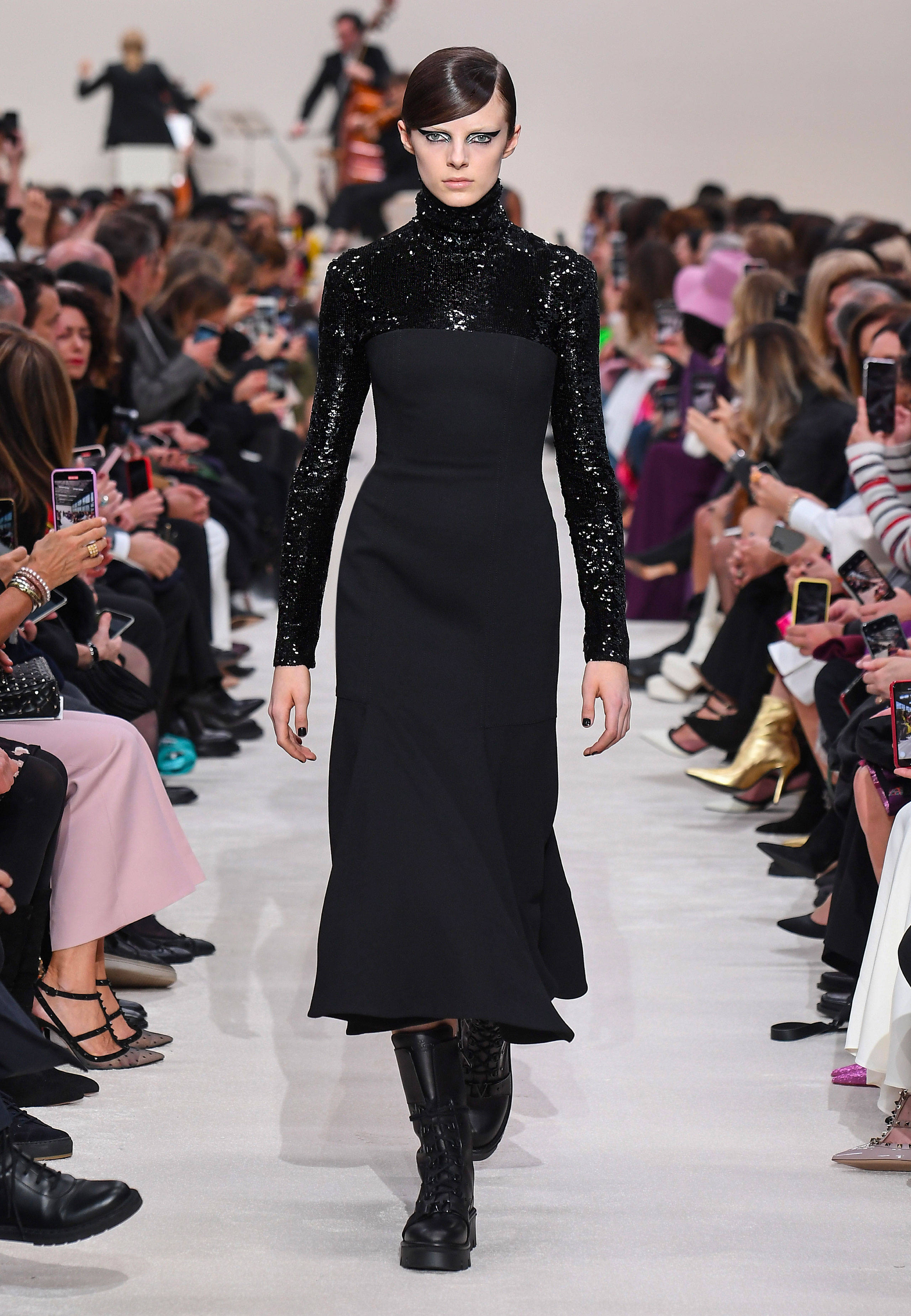 Valentino - Fall/Winter 2020-21 Women's Collection - Look 7