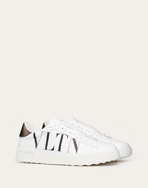 White mens valentino sales trainers