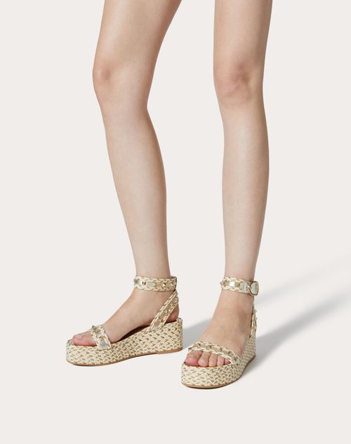 ROCKSTUD FLATFORM SANDAL IN LAMINATED NAPPA LEATHER 45MM