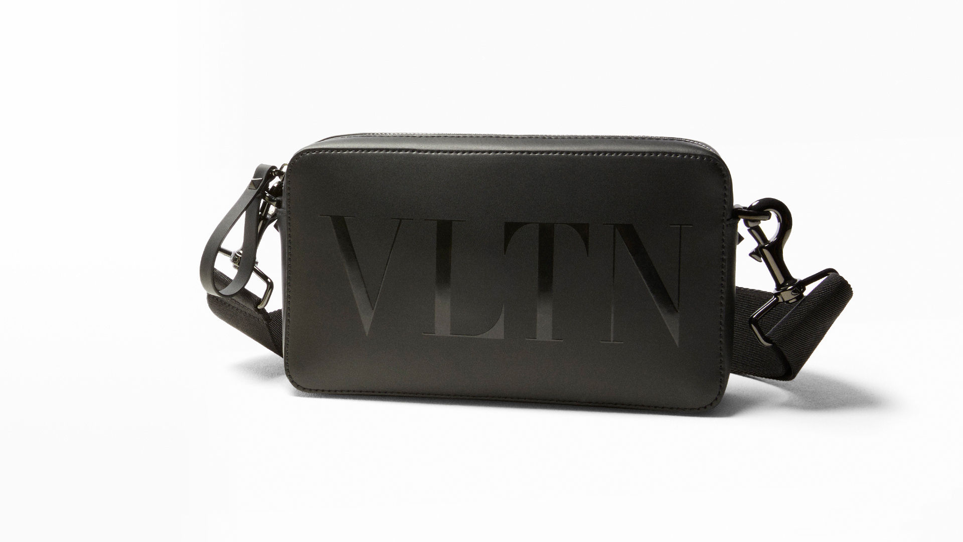 Valentino Online Boutique: the Maison Valentino official site